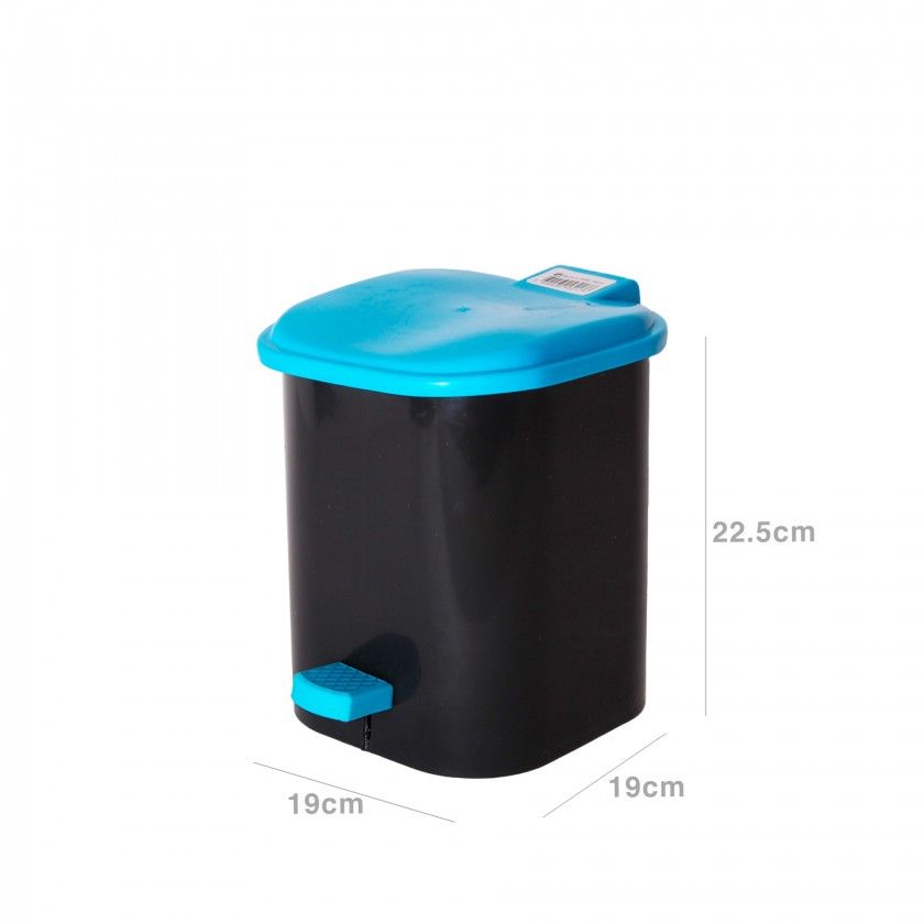Balde com Pedal Plástico Quadrado Preto 7l 19X19X22.5cm Balde com Pedal Plástico Quadrado Preto 7l 19X19X22.5cm
