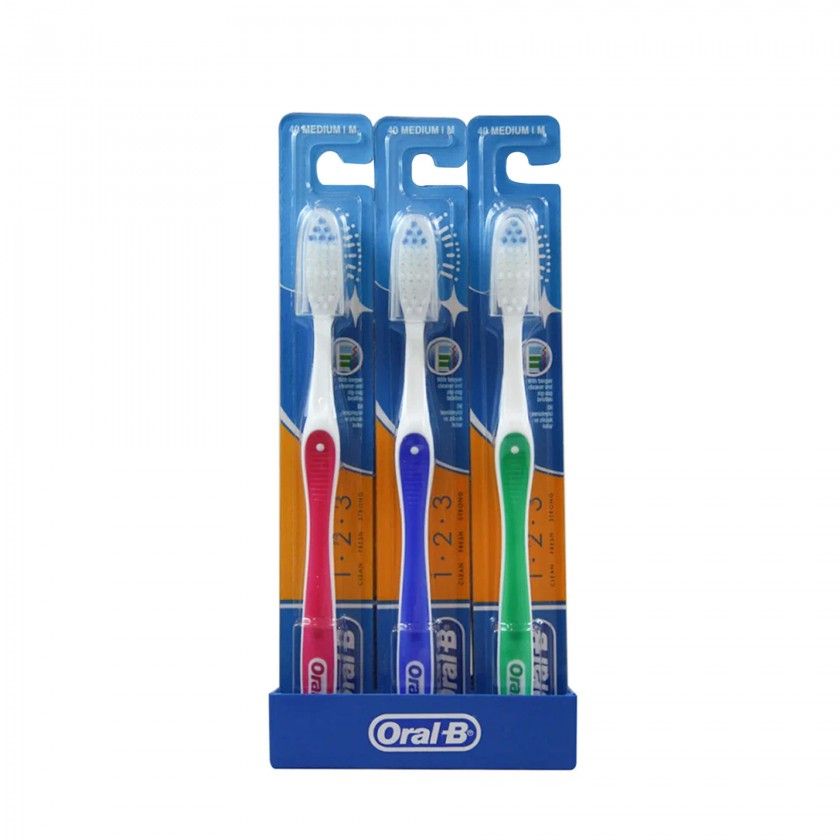 Escova Dentes Oral-B Clássico Médio Escova Dentes Oral-B Clássico Médio