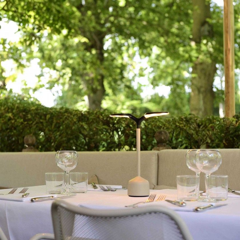 Candeeiro Mesa Grand Cru Areia 25.9X6.7X32.5cm Candeeiro Mesa Grand Cru Areia 25.9X6.7X32.5cm