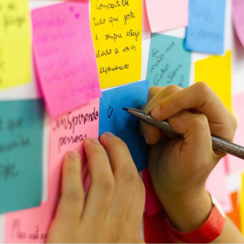 Notas Adesivas Market Suprem 60 Folhas 127X76mm Notas Adesivas Market Suprem 60 Folhas 127X76mm