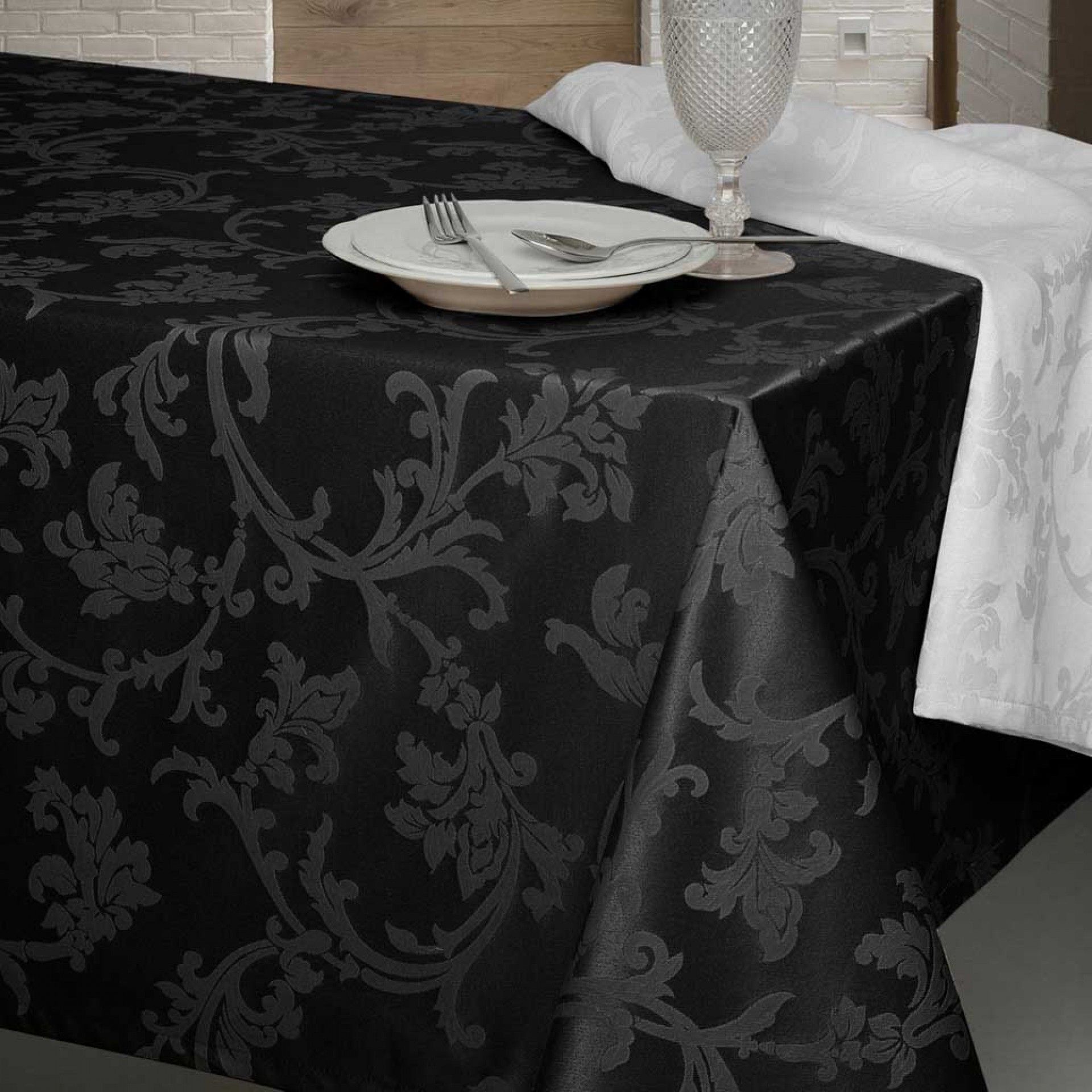 Toalha Mesa Clean Preto 150X300cm