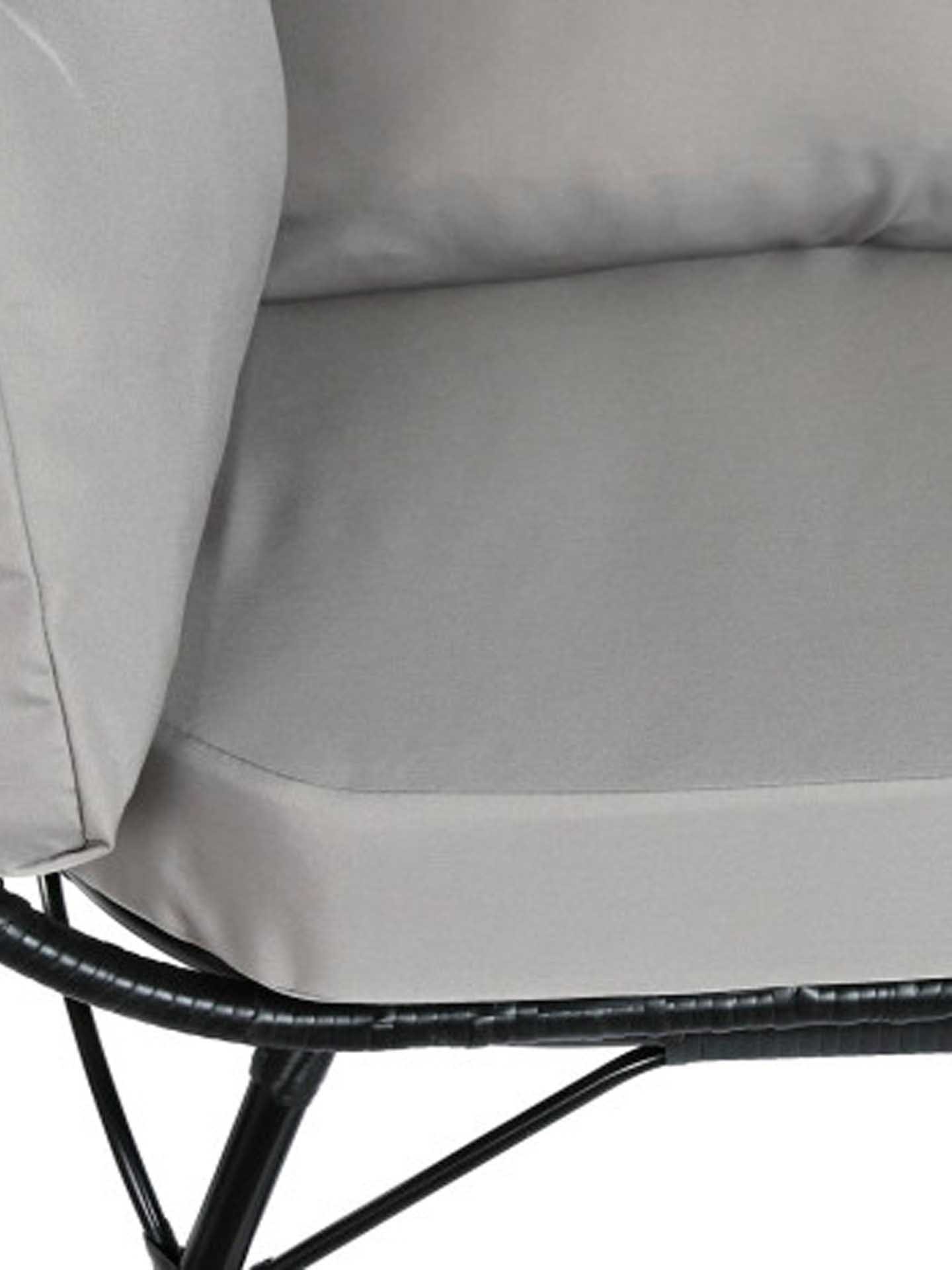 Poltrona Jardim Rattan 99X71X147cm