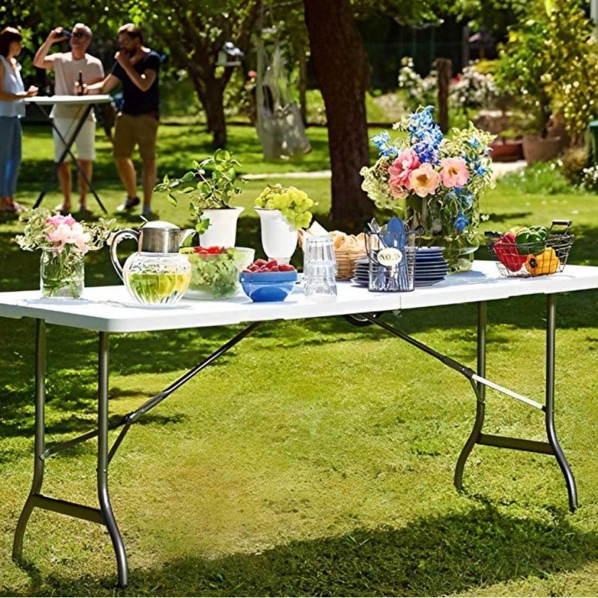 Mesa Plástica Dobrável Retangular 240X76X74cm Mesa Plástica Dobrável Retangular 240X76X74cm