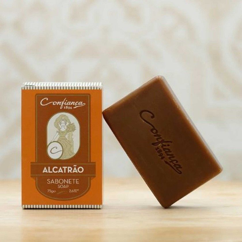 Sabonete Confiança Alcatrão 75gr Sabonete Confiança Alcatrão 75gr