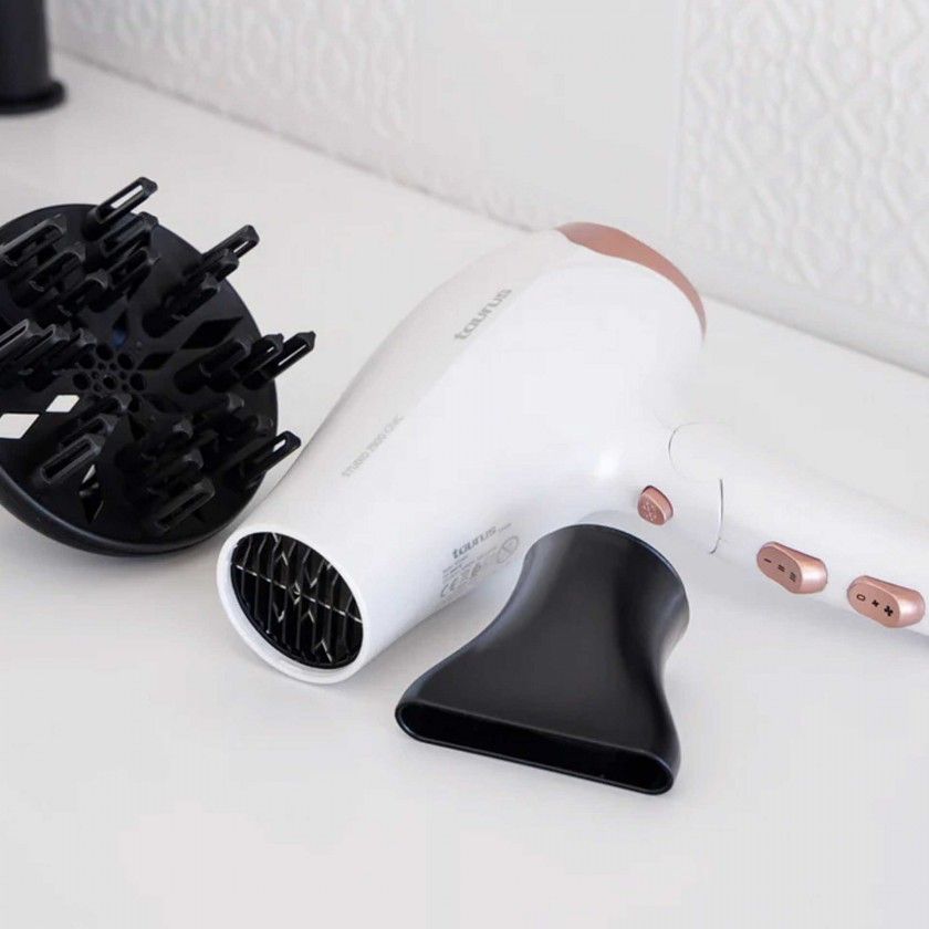 Secador Cabelo Taurus Studio Ionic 2500W Secador Cabelo Taurus Studio Ionic 2500W