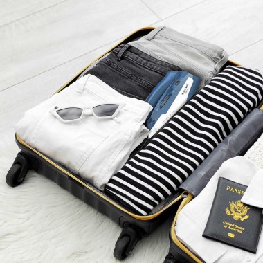 Ferro Engomar Port�til Taurus Easy Trip 1000W