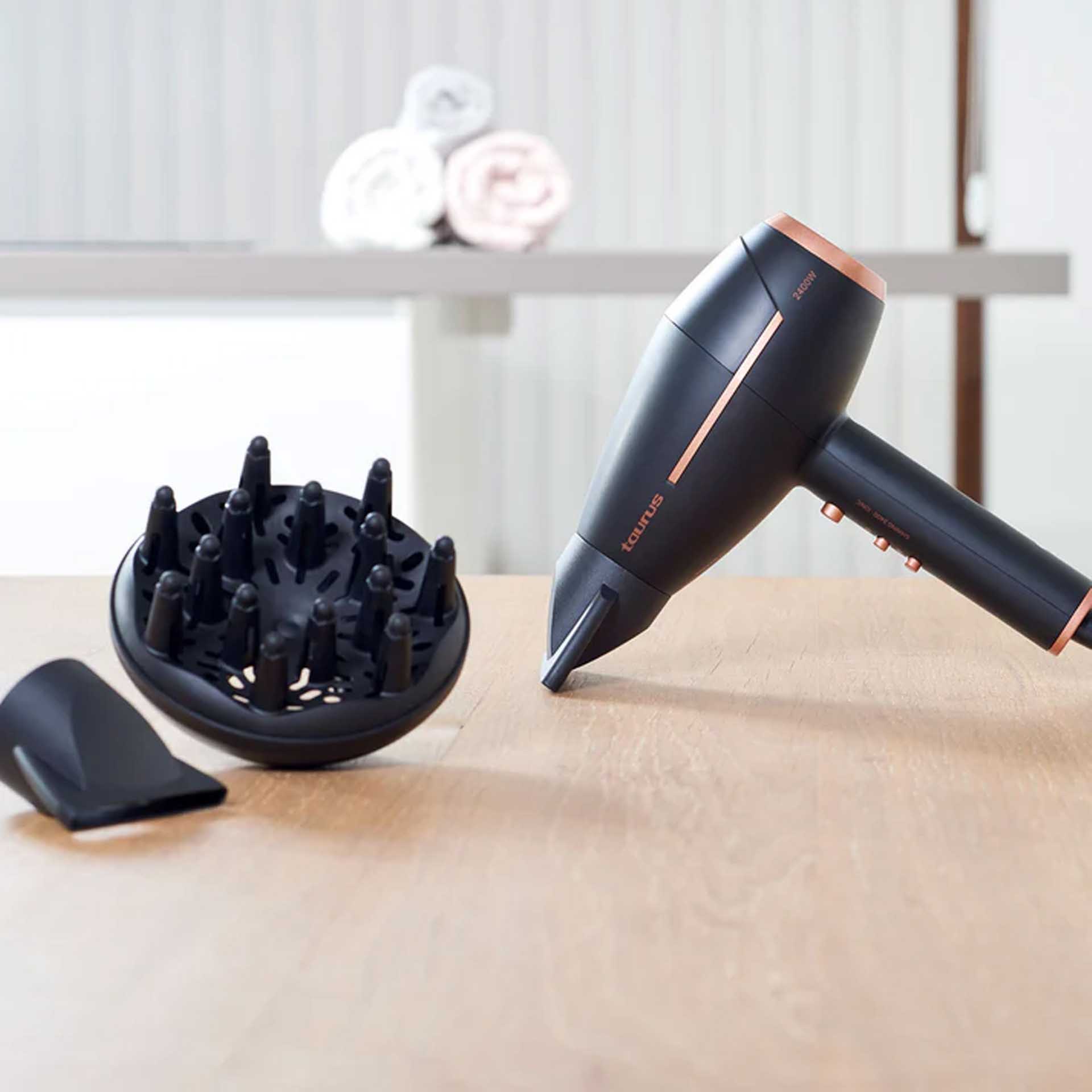 Secador Cabelo Taurus Shining Ionic 2400W