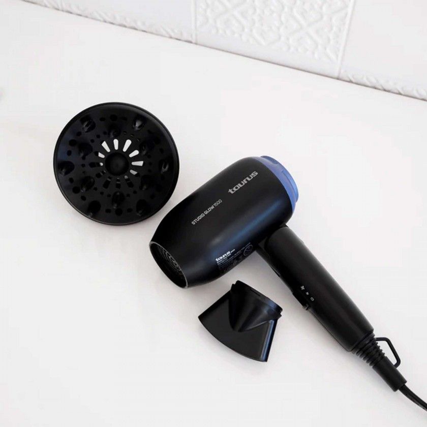 Secador Cabelo Taurus Glow Preto 1500W Secador Cabelo Taurus Glow Preto 1500W