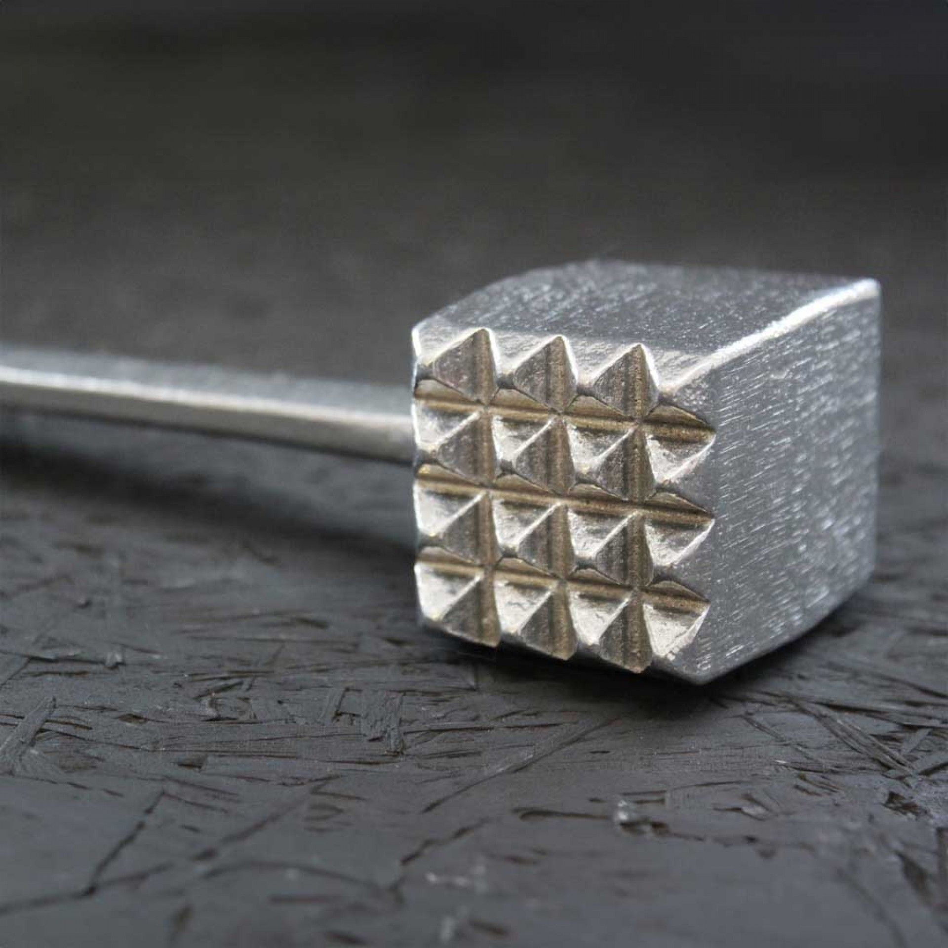 Martelo Bifes Alumínio Fundido 22cm