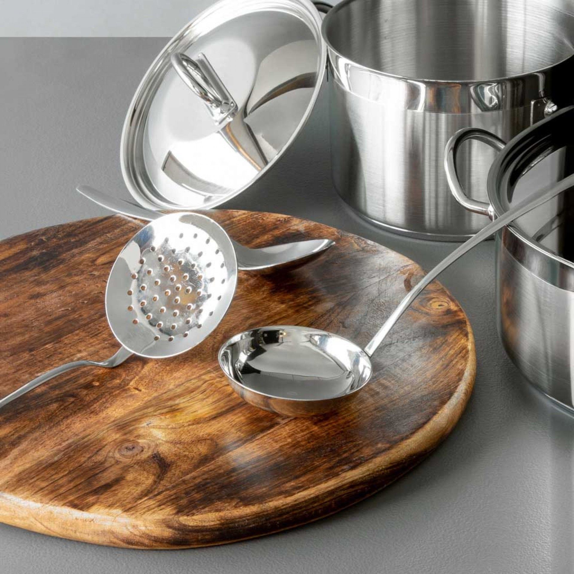 Faqueiro Venus com Estojo 75 Peças