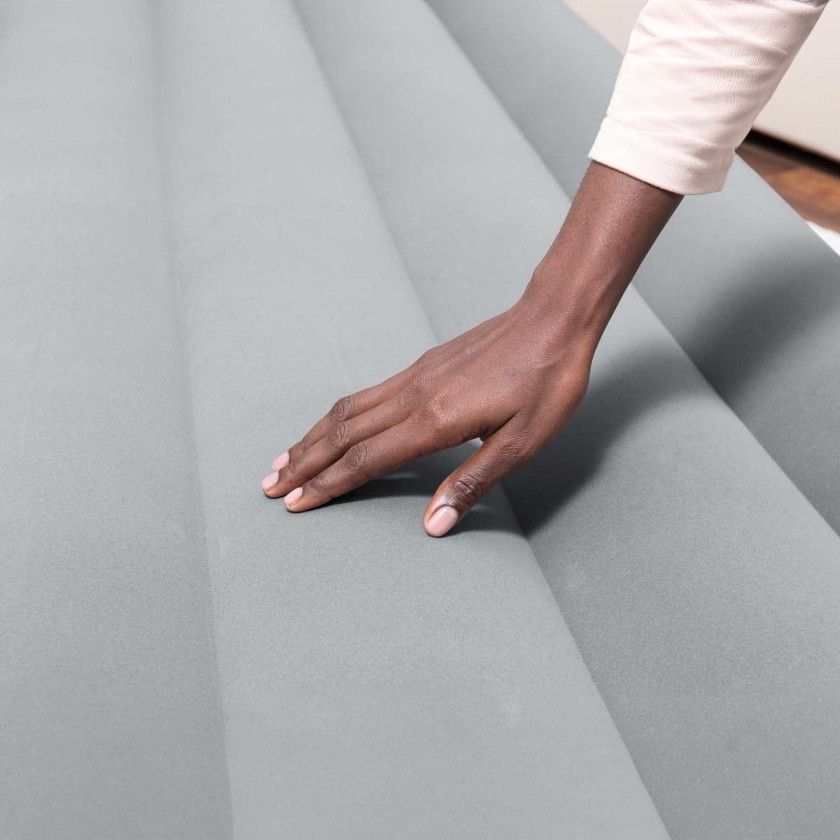 Colcho Ar Insuflvel Individual com Bomba Bestway Cinza 150kg 191X97X36cm