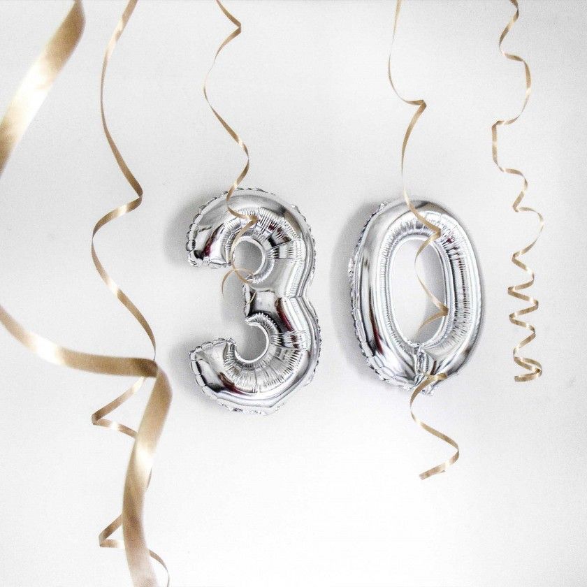 Balo Prateado Grande Nmero