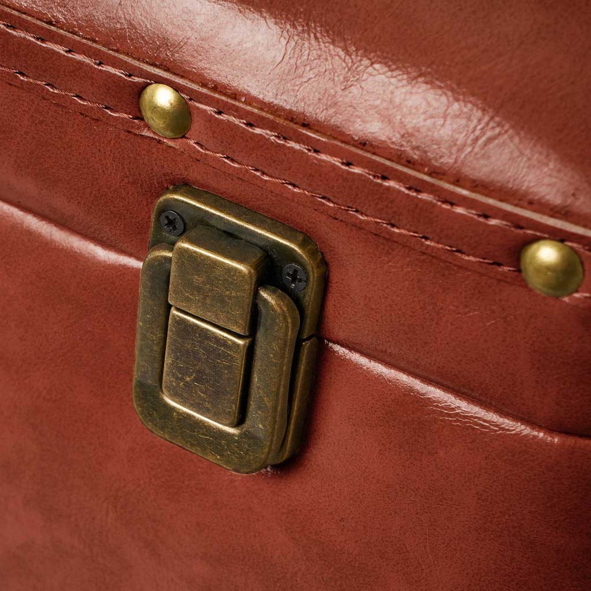 Banco Com Arrumação Canela