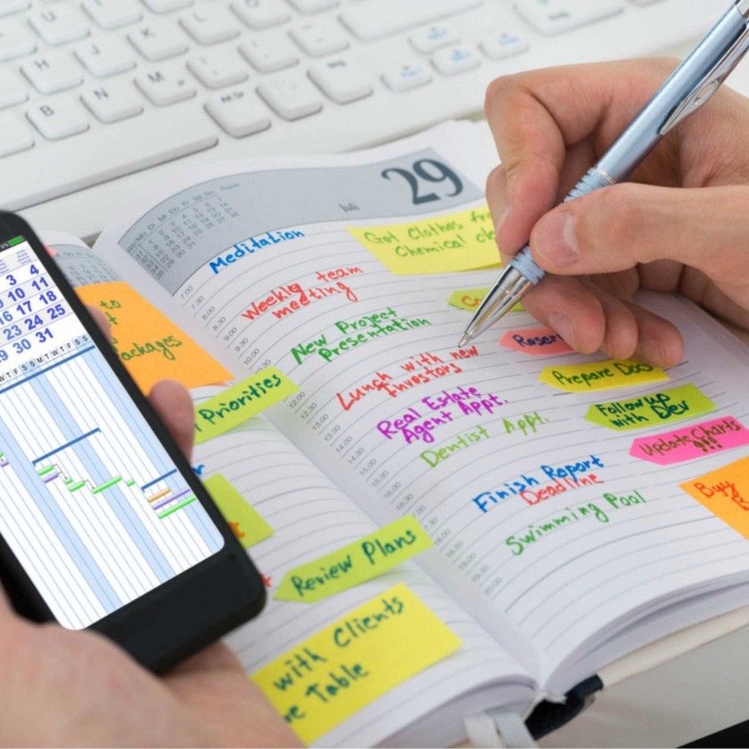 Agenda Diária 2025 Ambar Clássica 14.7X21cm Agenda Diária 2025 Ambar Clássica 14.7X21cm