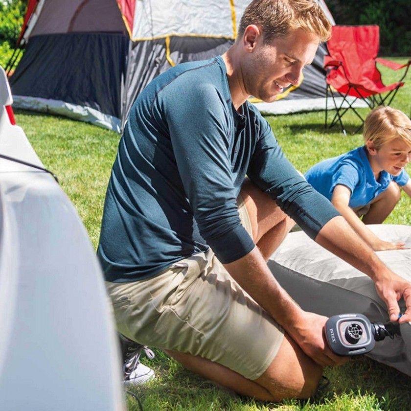 Bomba Intex Isqueiro PVC Preto 12V 14X12X14cm Bomba Intex Isqueiro PVC Preto 12V 14X12X14cm