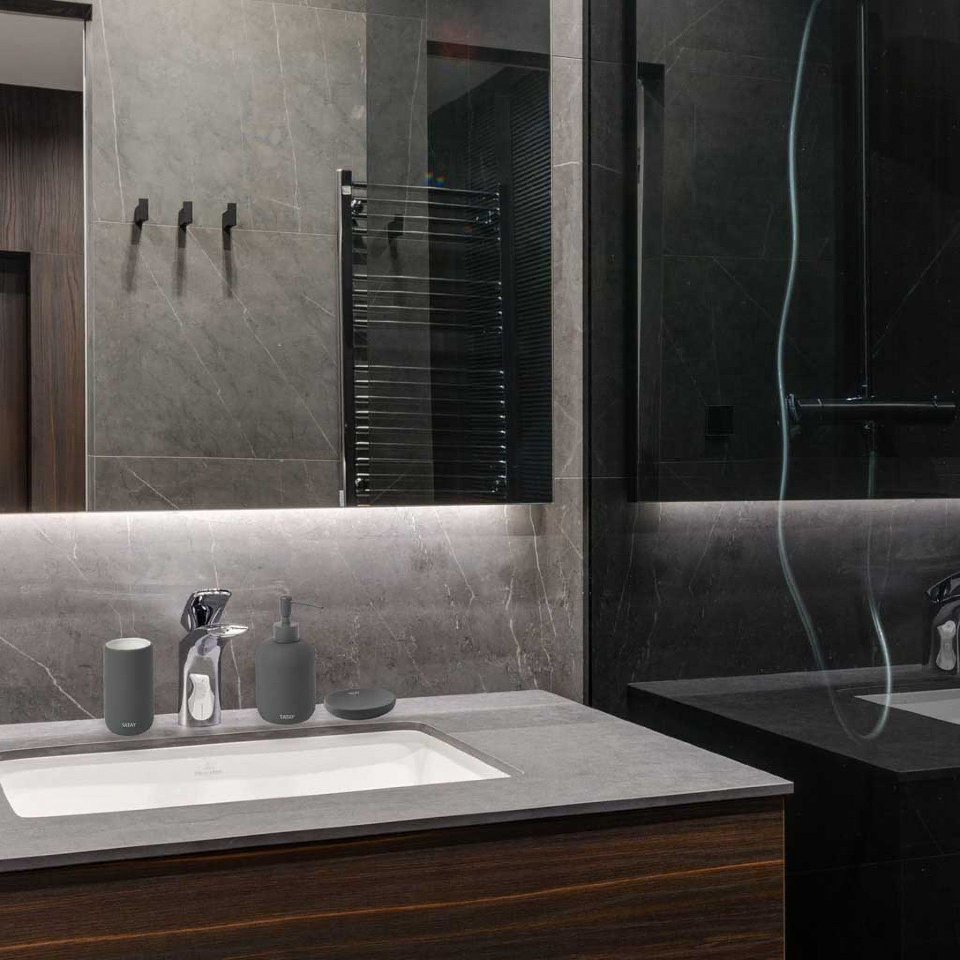 Porta Escovas Soft Cinzento 7.4X7.4X10.5CM