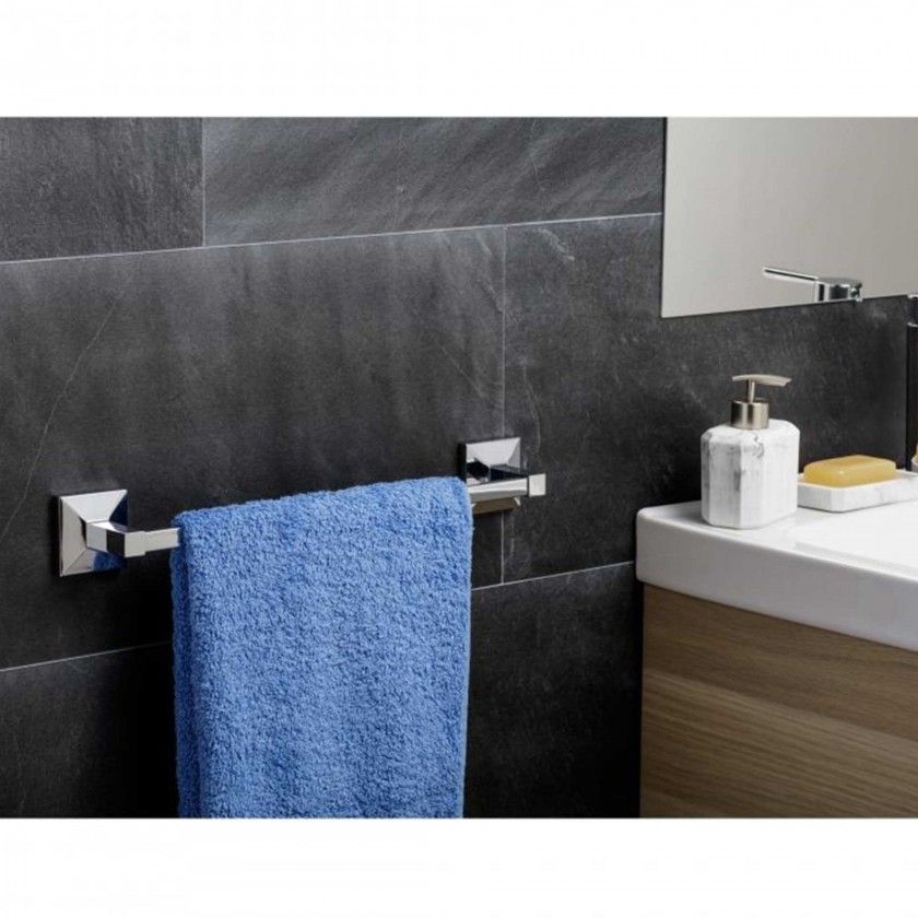 Toalheiro Parede Iconik Grande 6X6.5X60CM Toalheiro Parede Iconik Grande 6X6.5X60CM