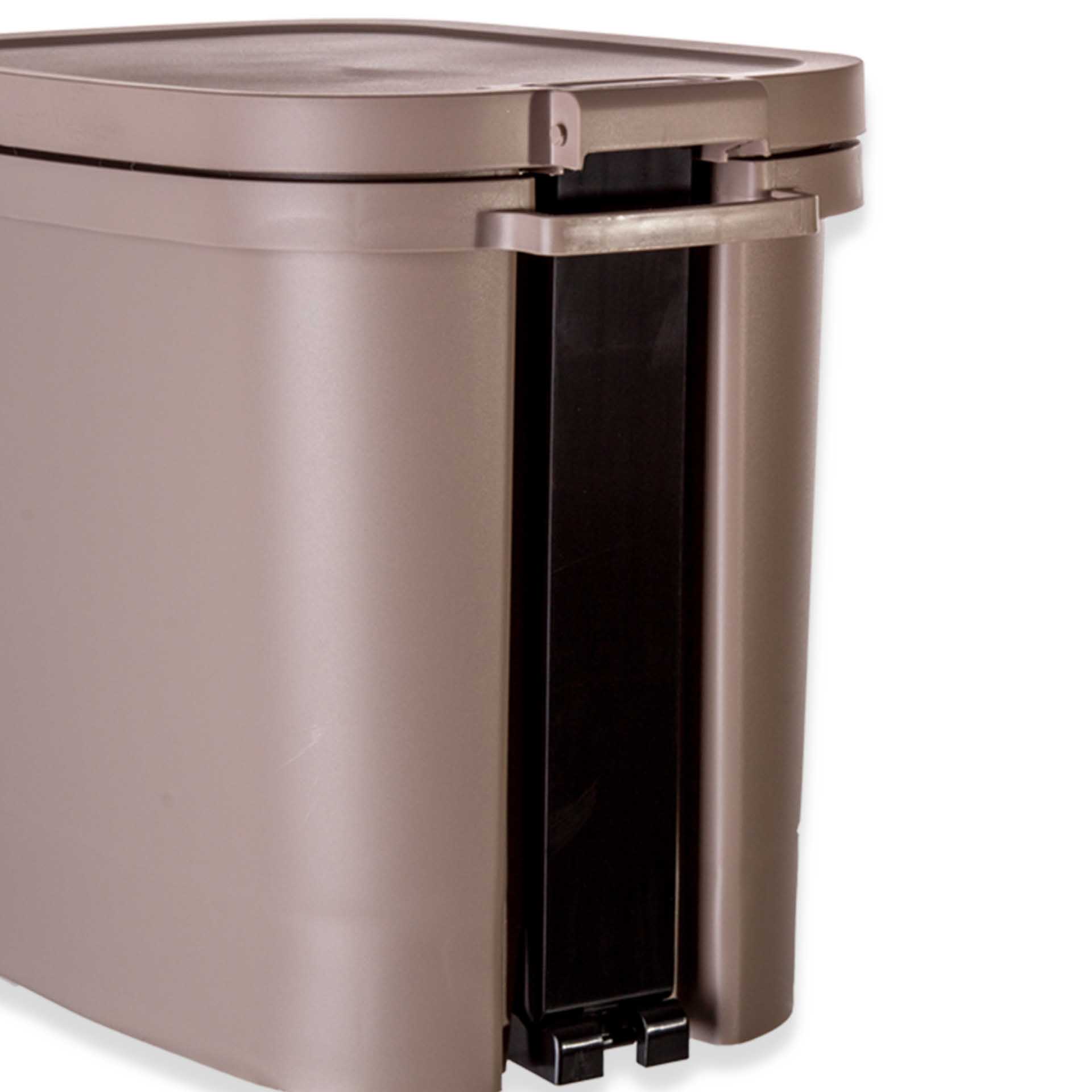 Balde Be-Útil com Pedal 10l 22.5X34X27.5cm