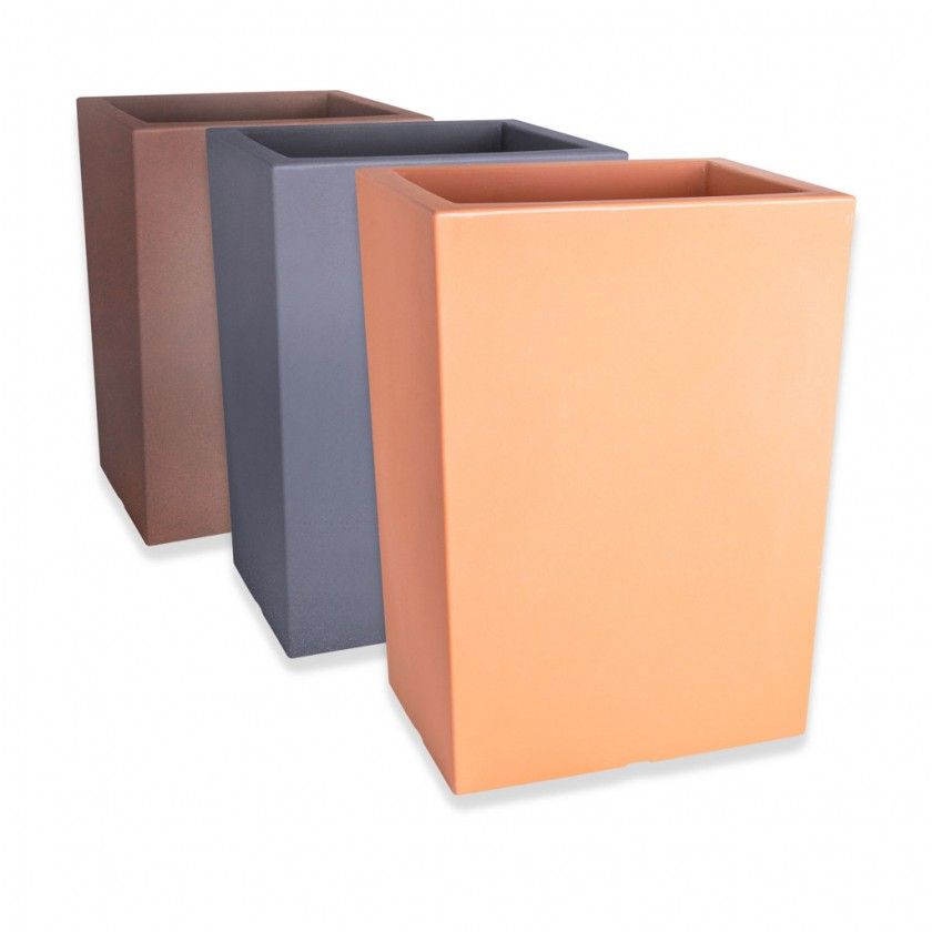 Floreira Plstica Alta Terracota N.70 50X36X71cm