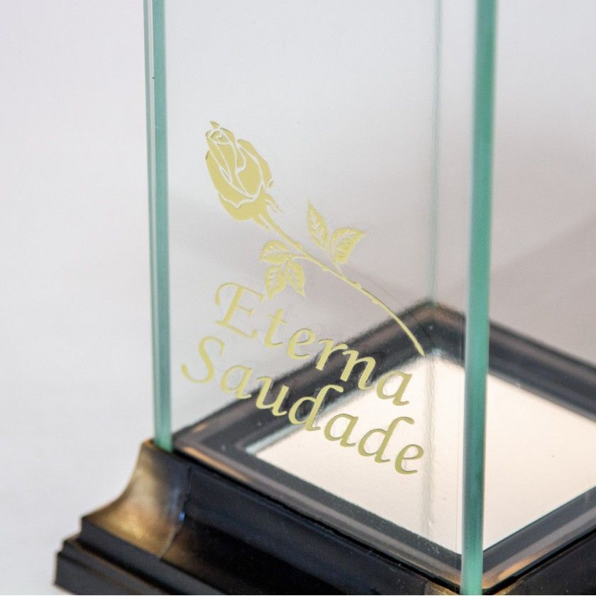 Candeeiro Roma Eterna Saudade Dourado 14X14X32cm Candeeiro Roma Eterna Saudade Dourado 14X14X32cm