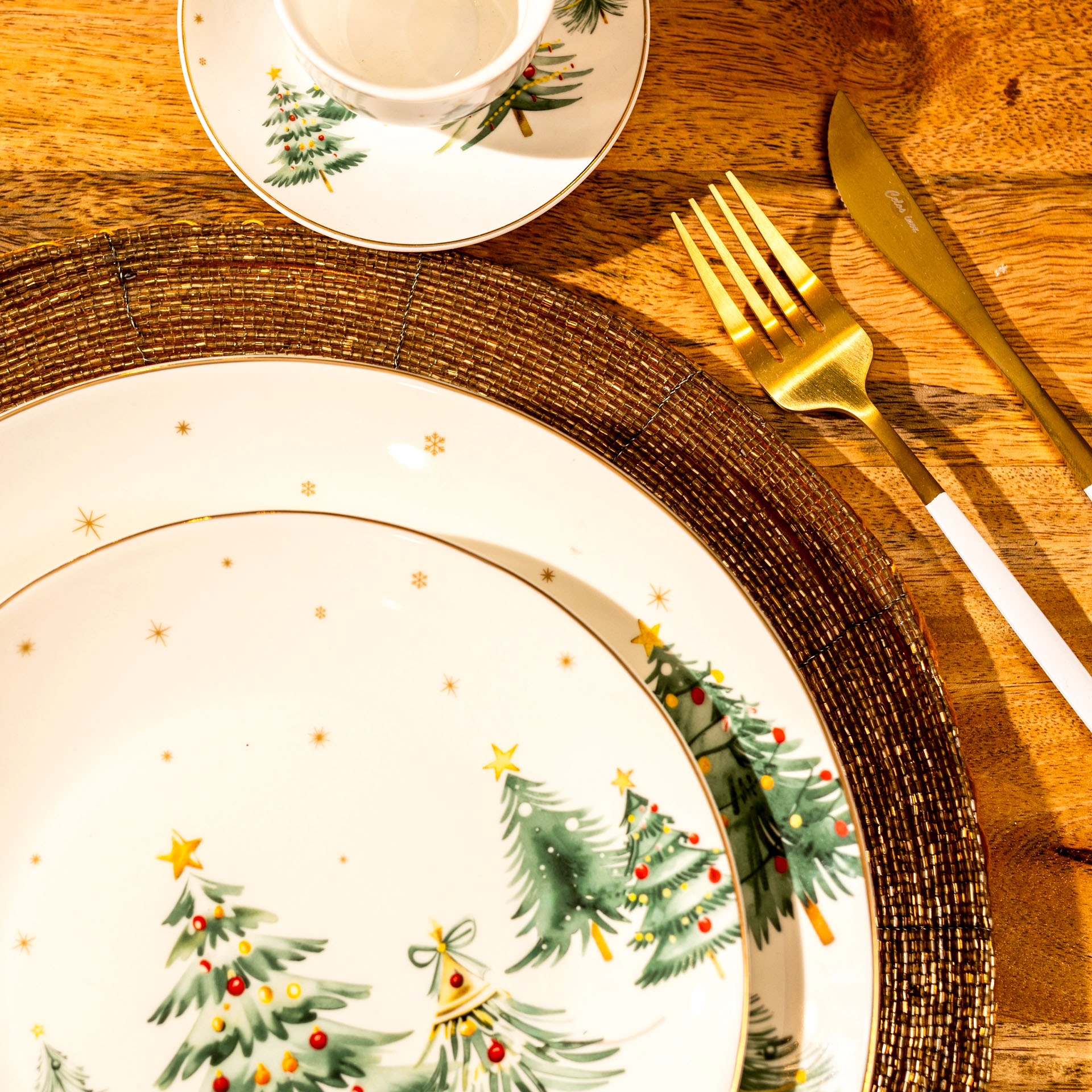 Serviço Jantar Porcelana Pinheiros 18 Peças 49X13X28cm