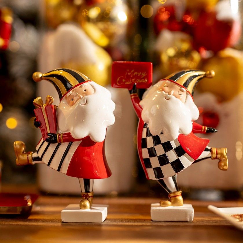 Pai Natal Resina 13X8.5X19.5cm Pai Natal Resina 13X8.5X19.5cm