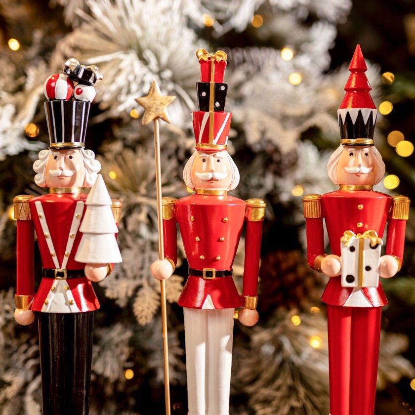 Soldado Resina 9X10X47cm