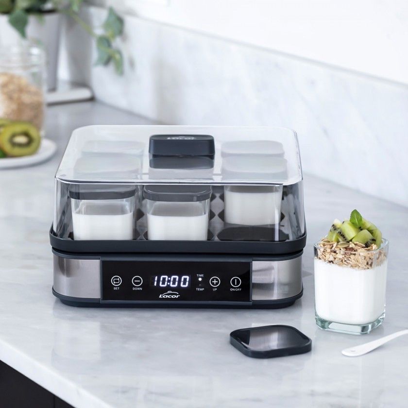 Iogurteira El�trica com 7 Frascos 40w 9X170ml 26X24.6X13.5cm