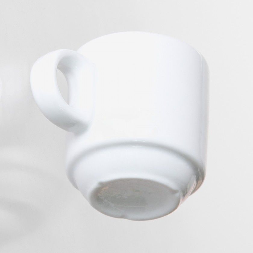 Chávena Café Porcelana Cónica Asa Anel 60ml 5.5X6.5cm Chávena Café Porcelana Cónica Asa Anel 60ml 5.5X6.5cm