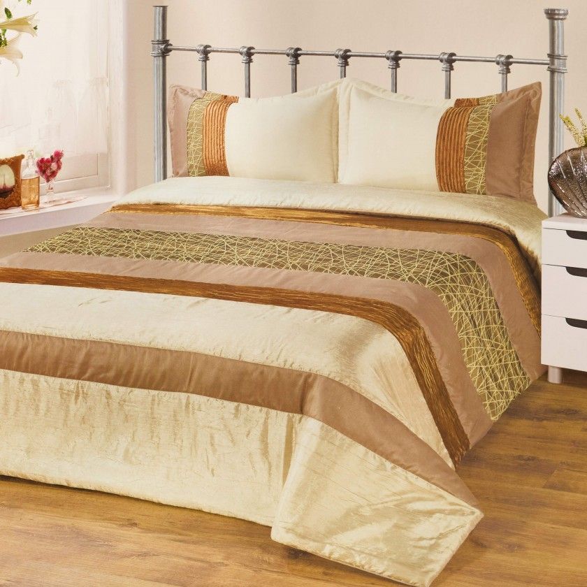 Colcha Natalie Bege 245X260cm Colcha Natalie Bege 245X260cm