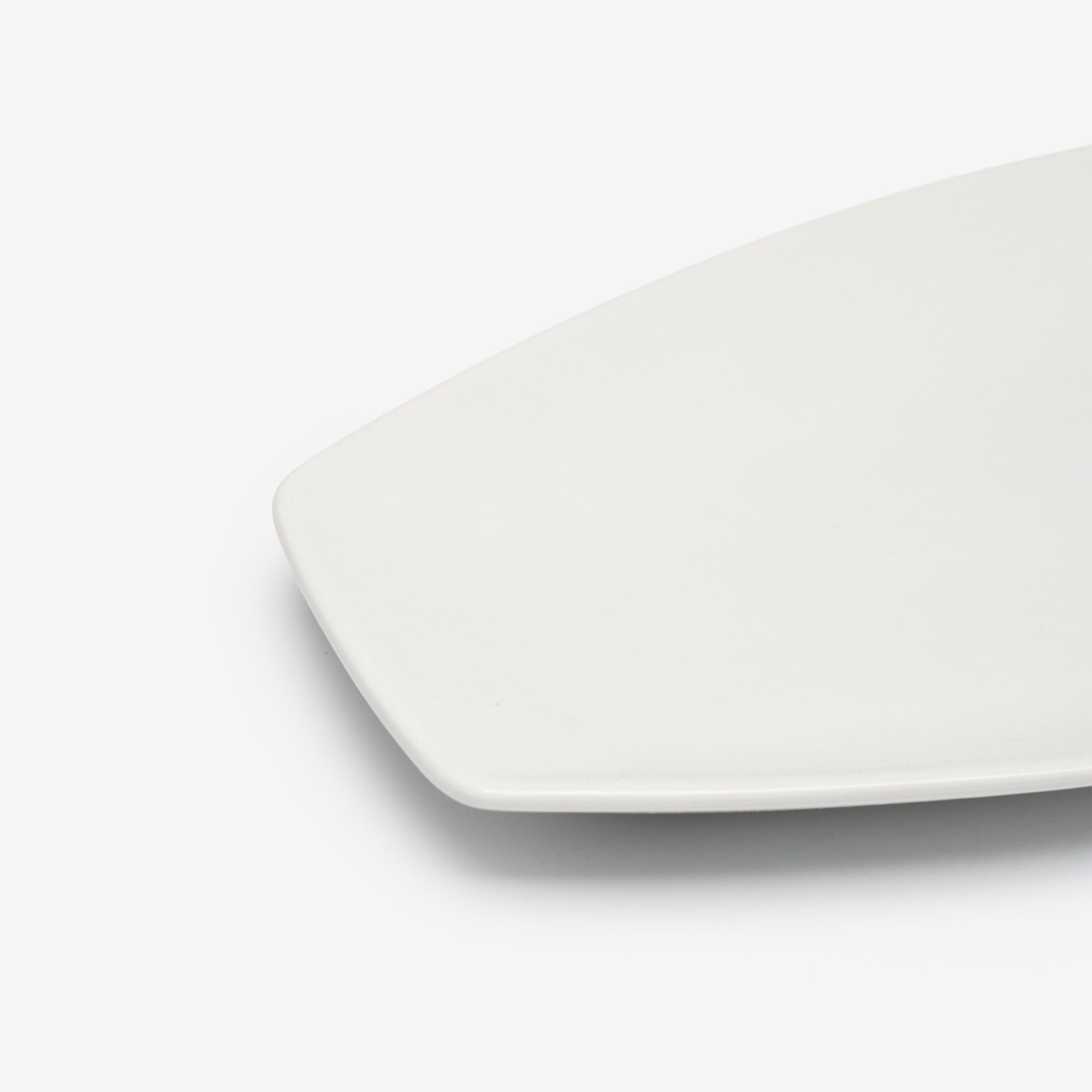 Travessa Porcelana Kayuko Branco