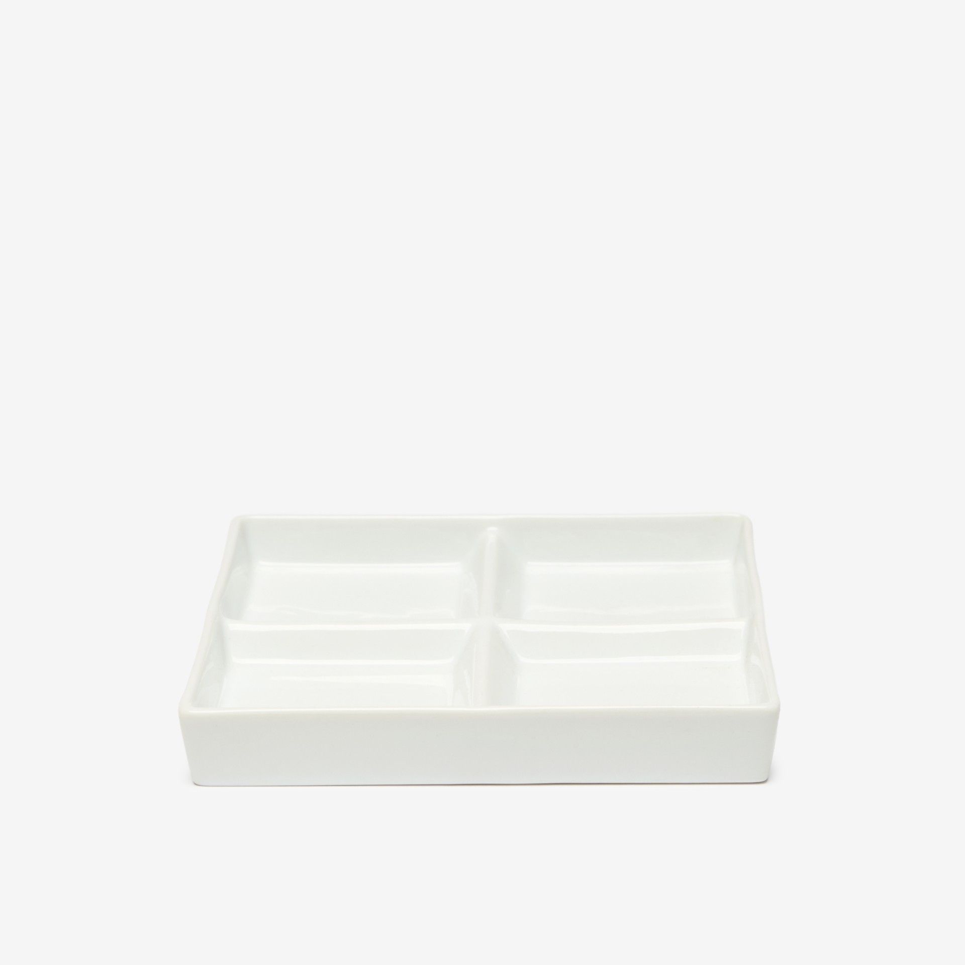 Prato 4 Compartimentos Porcelana Quadrado Branco 18.5X18.5X2cm