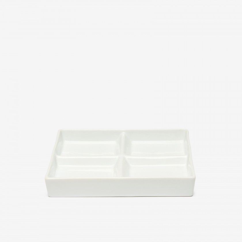 Prato 4 Compartimentos Porcelana Quadrado Branco 18.5X18.5X2cm Prato 4 Compartimentos Porcelana Quadrado Branco 18.5X18.5X2cm