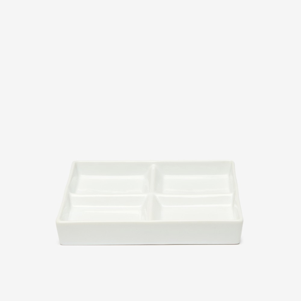 Prato 4 Compartimentos Porcelana Quadrado Branco 18.5X18.5X2cm