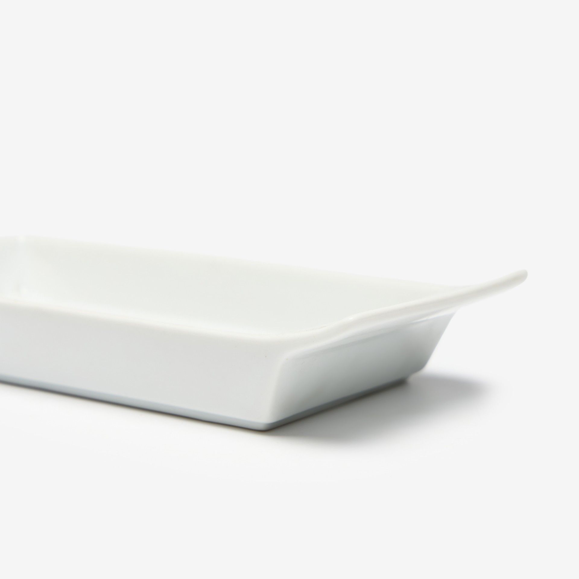 Travessa Porcelana Ming com Asa Branco