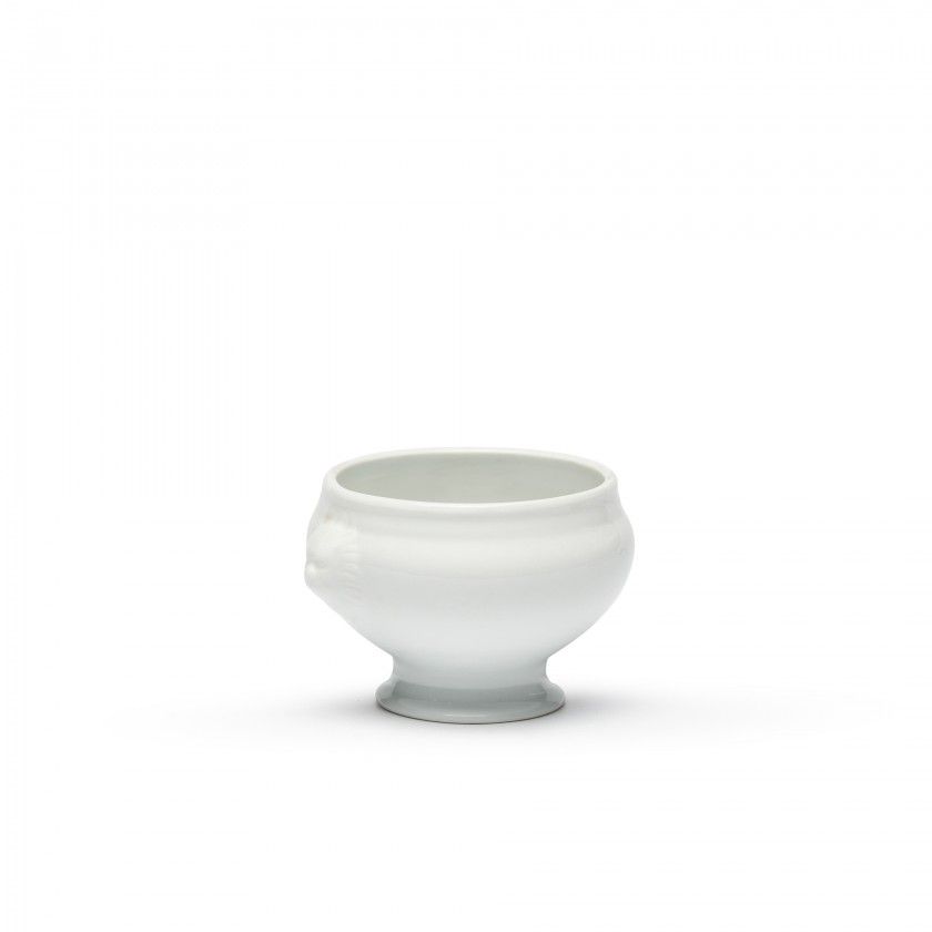 Taça Porcelana Leão Branco 44cl 11X9X9cm Taça Porcelana Leão Branco 44cl 11X9X9cm