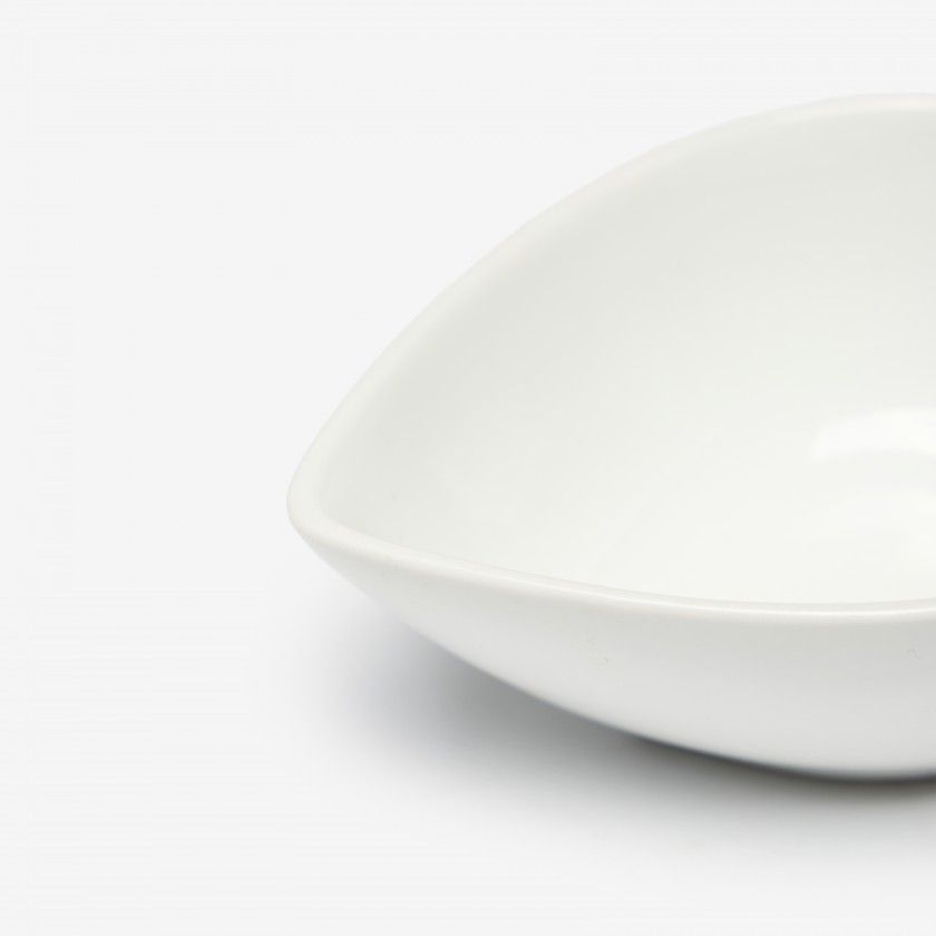 Taça Molho Porcelana Degustacion Branco 9cl 10X7.5X4cm Taça Molho Porcelana Degustacion Branco 9cl 10X7.5X4cm