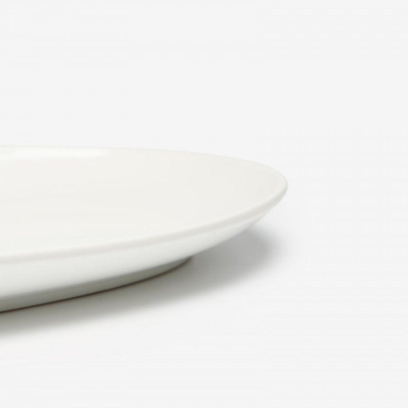 Travessa Porcelana Oval 33X16.6X2.8CM Travessa Porcelana Oval 33X16.6X2.8CM