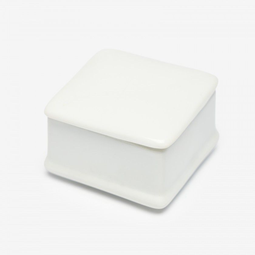 Caixa Porcelana Turismo Branco 6.5X6.5X4cm Caixa Porcelana Turismo Branco 6.5X6.5X4cm