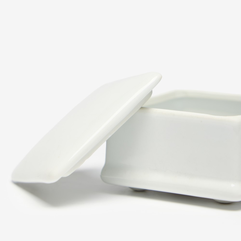 Caixa Porcelana Turismo Branco 6.5X6.5X4cm