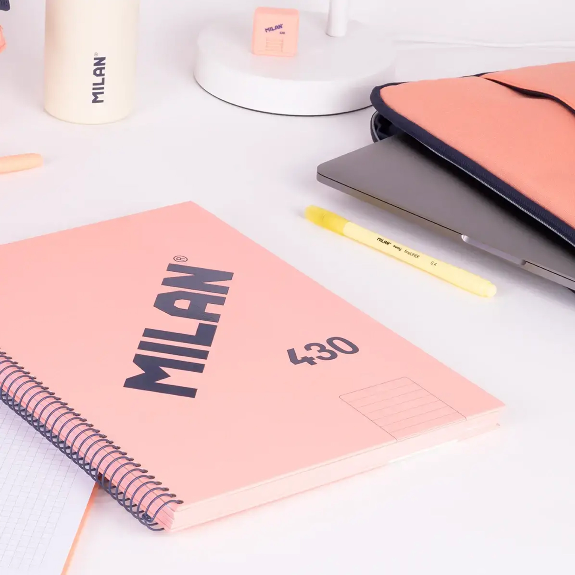 Caderno Espiral Capa Dura A4 Pautado Rosa 80Folhas