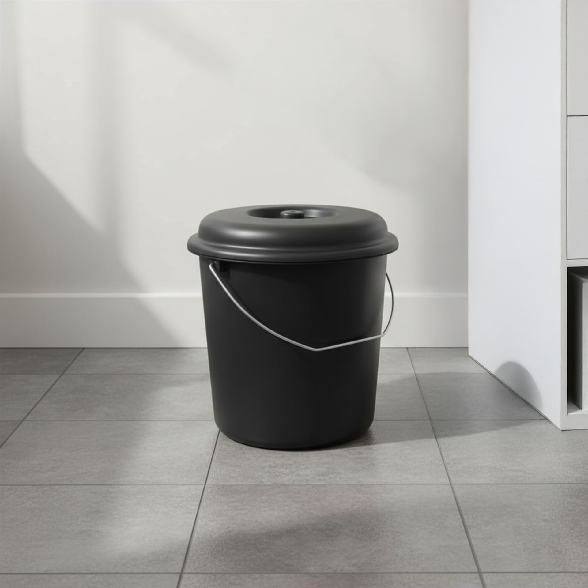 Balde Com Tampa Nature Preto 23l Ø36X36cm